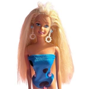 Meet your Posher, Barbie